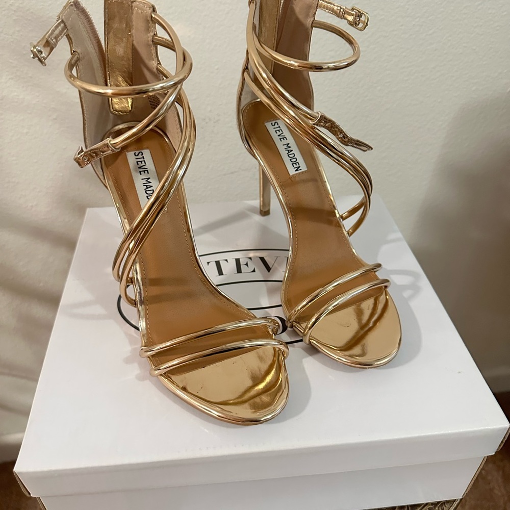 Steve Madden won’t be madden anymore when they see you in these shoes!